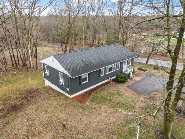 184 Fitchburg Rd, Townsend, MA 01469