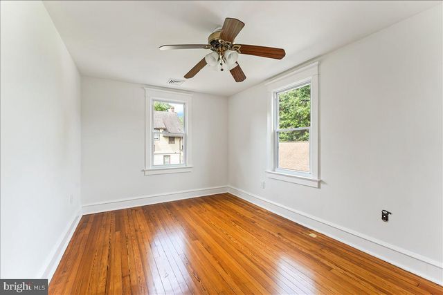 56 N SPROUL RD, Broomall, PA 19008