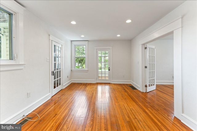 56 N SPROUL RD, Broomall, PA 19008