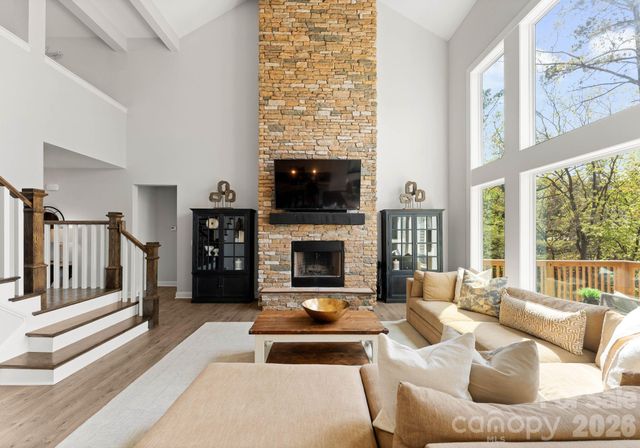 13701 Petworth Court, Charlotte, NC 28278