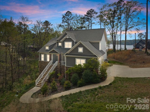 13701 Petworth Court, Charlotte, NC 28278