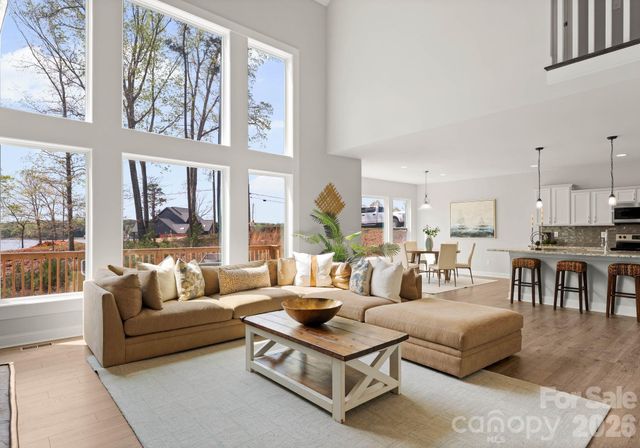 13701 Petworth Court, Charlotte, NC 28278