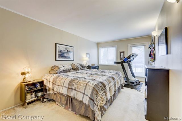 193 Linhart Street, Novi, MI 48377