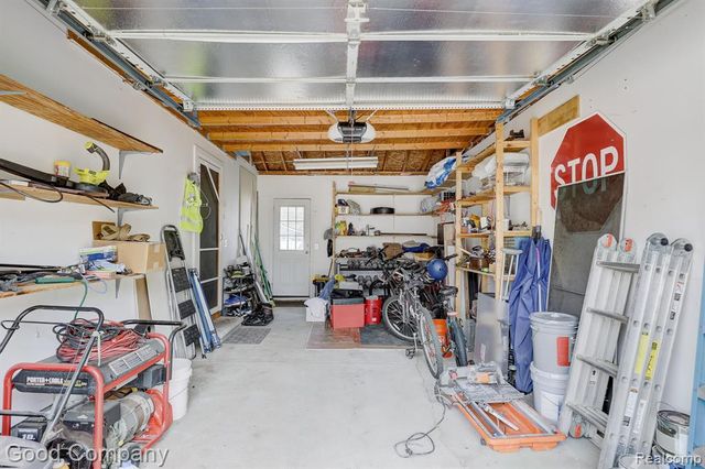 193 Linhart Street, Novi, MI 48377