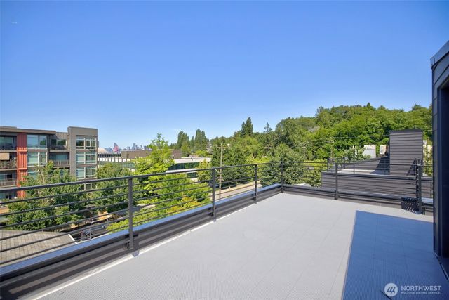 4107 25th Avenue SW, Seattle, WA 98106