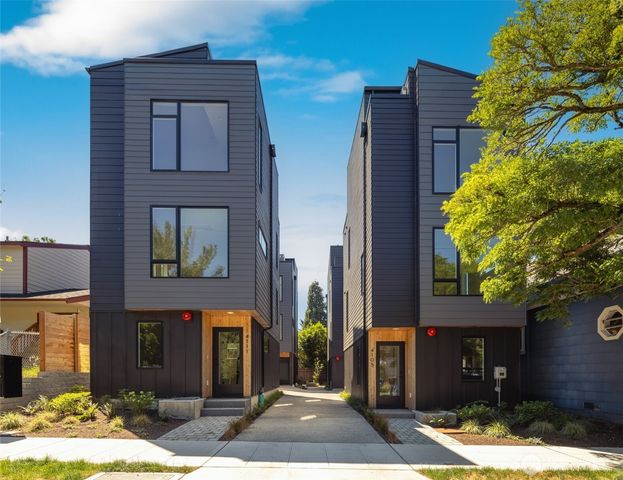 4107 25th Avenue SW, Seattle, WA 98106