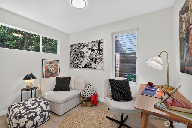4107 25th Avenue SW, Seattle, WA 98106
