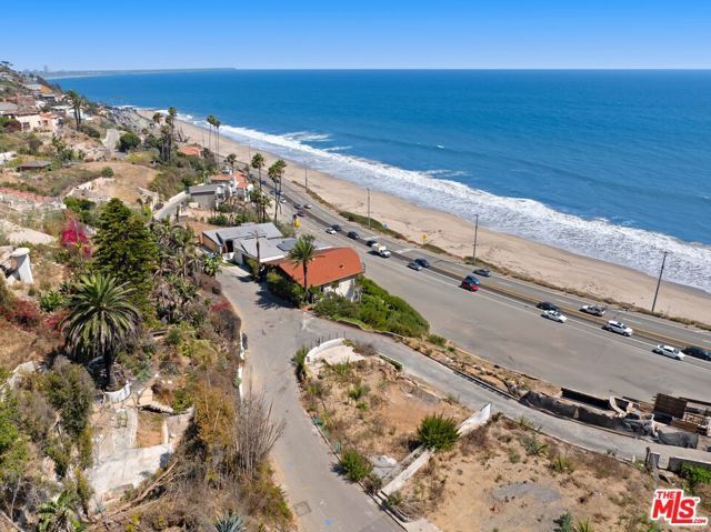 17834 Porto Marina Way, Los Angeles, CA 90272