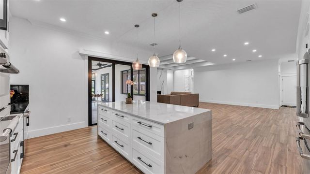 1193 PARKER ROAD, Lakeland, FL 33811