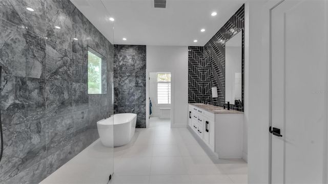 1193 PARKER ROAD, Lakeland, FL 33811