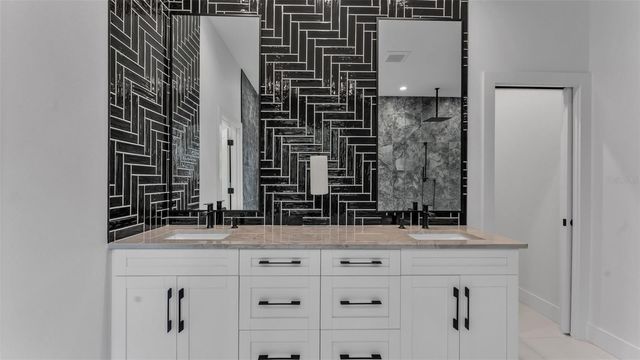 1193 PARKER ROAD, Lakeland, FL 33811