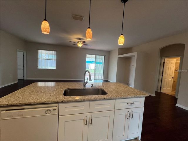 15747 SW 47TH AVENUE ROAD, Ocala, FL 34473