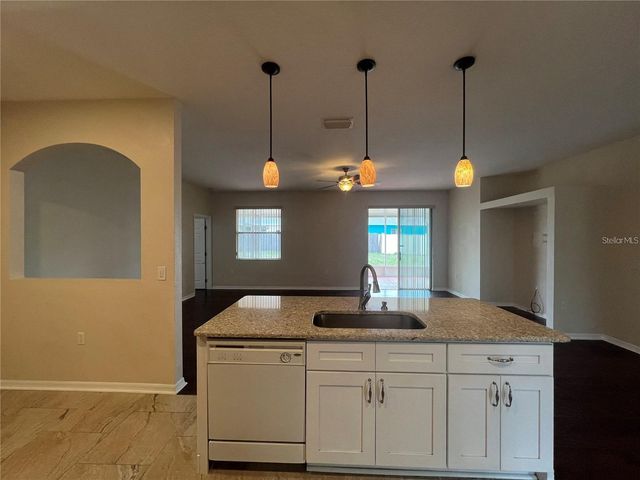 15747 SW 47TH AVENUE ROAD, Ocala, FL 34473