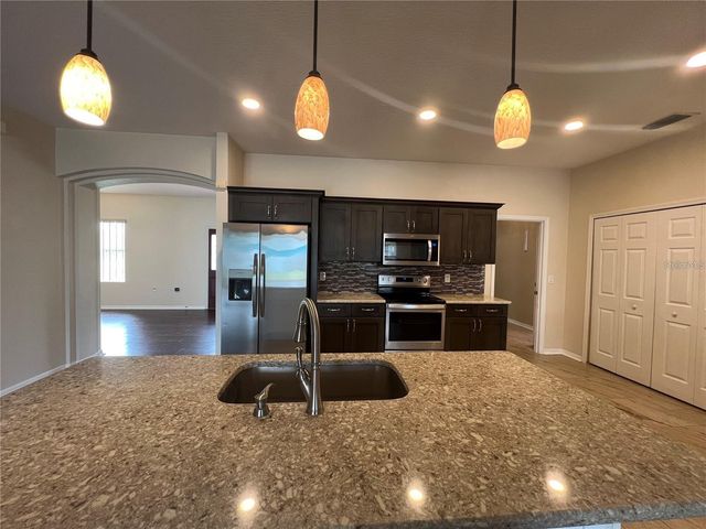 15747 SW 47TH AVENUE ROAD, Ocala, FL 34473