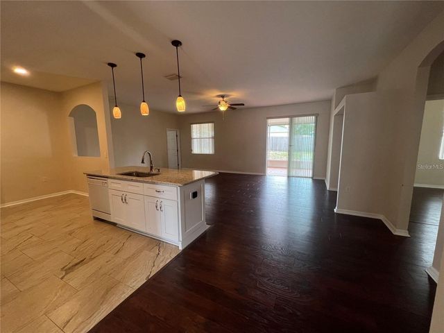 15747 SW 47TH AVENUE ROAD, Ocala, FL 34473