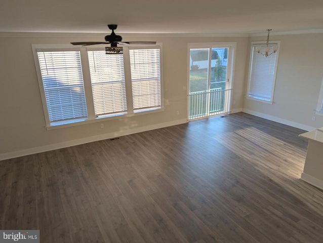 14997 WALTER ROBINSON, Haymarket, VA 20169