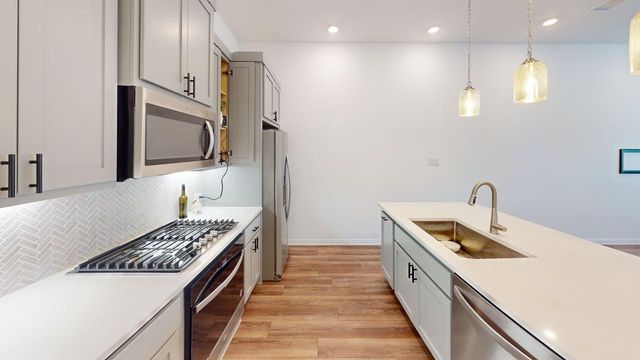 4348 Henderson Avenue, North Richland Hills, TX 76180