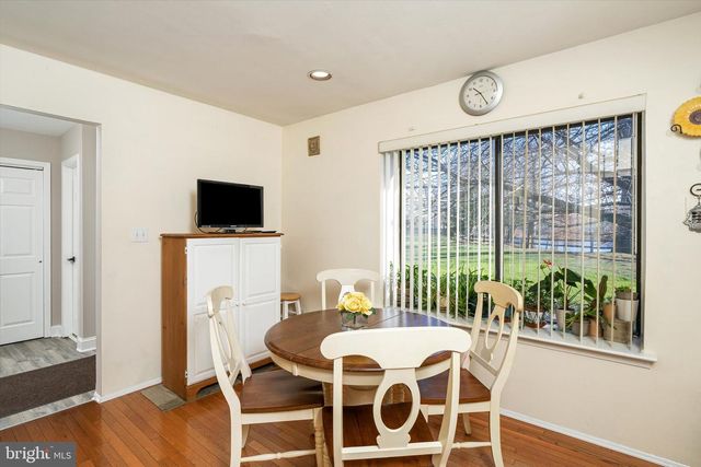 619 EDISON DR, Hightstown, NJ 08520