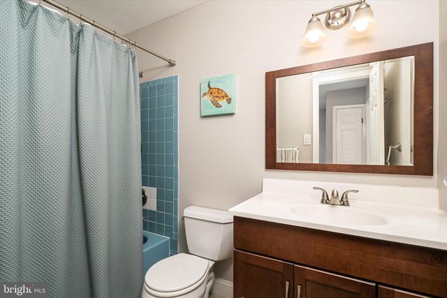 619 EDISON DR, Hightstown, NJ 08520