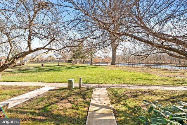 619 EDISON DR, Hightstown, NJ 08520