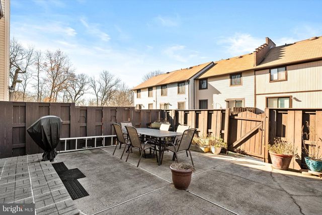 619 EDISON DR, Hightstown, NJ 08520