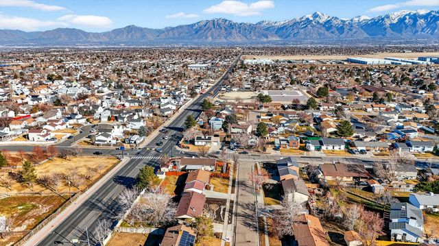 5382 W NORTHLILAC AVE, West Jordan, UT 84081