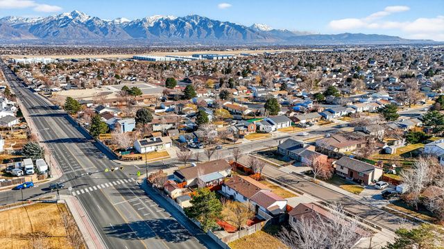 5382 W NORTHLILAC AVE, West Jordan, UT 84081