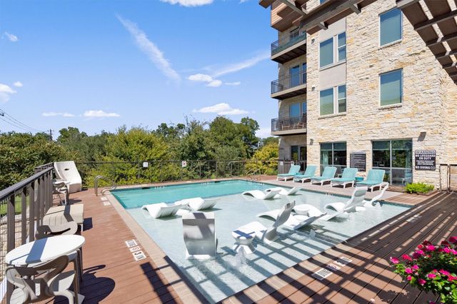 1900 Barton Springs RD 3031, Austin, TX 78704