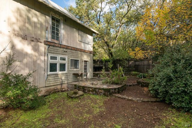 13435 Gibson St, Glen Ellen, CA 95442