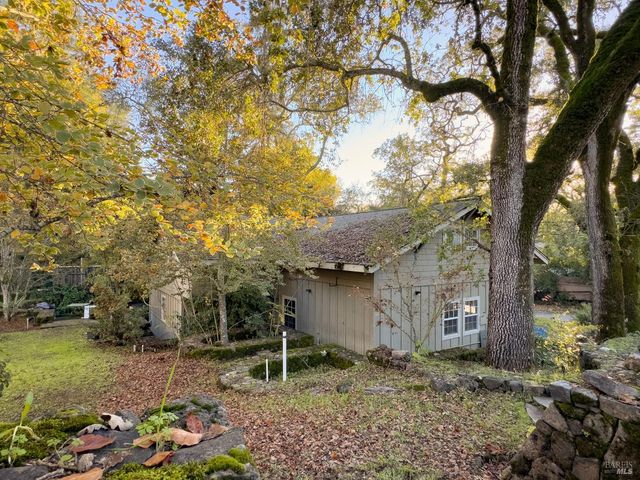 13435 Gibson St, Glen Ellen, CA 95442