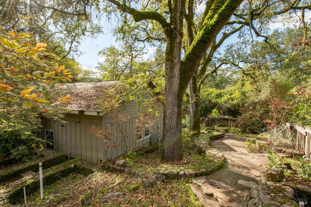 13435 Gibson St, Glen Ellen, CA 95442