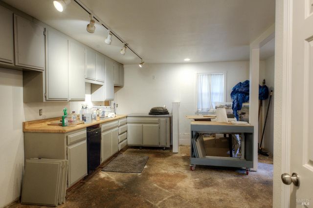 13435 Gibson St, Glen Ellen, CA 95442