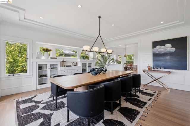 340 San Carlos Ave., Piedmont, CA 94611