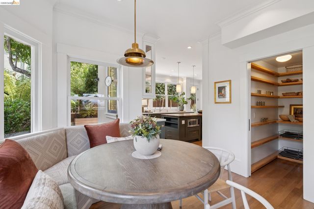 340 San Carlos Ave., Piedmont, CA 94611