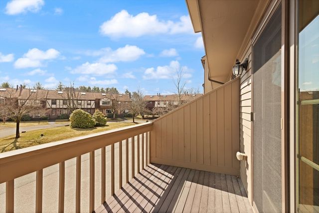 E41 Scotty Hollow Dr E41, Chelmsford, MA 01863