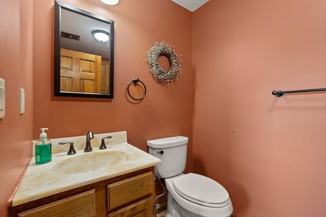 E41 Scotty Hollow Dr E41, Chelmsford, MA 01863