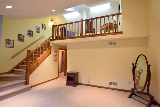 E41 Scotty Hollow Dr E41, Chelmsford, MA 01863