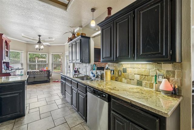 2705 NW 160th Terrace, Edmond, OK 73013