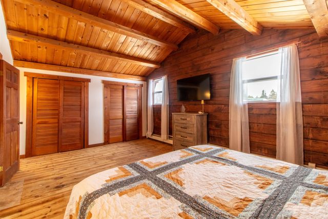 2431 Roaring Brook Road, Barton, VT 05822