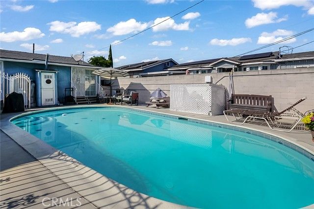 6336 Pala Avenue, Bell, CA 90201