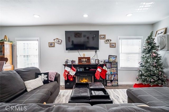 6336 Pala Avenue, Bell, CA 90201