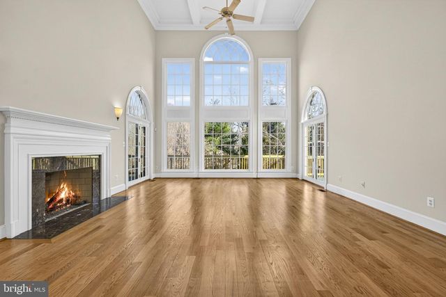 451 SENECA RD, Great Falls, VA 22066