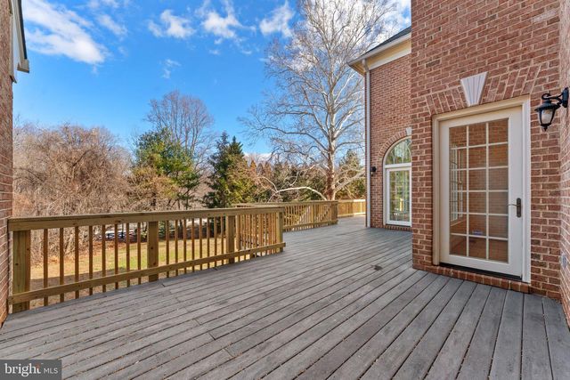 451 SENECA RD, Great Falls, VA 22066