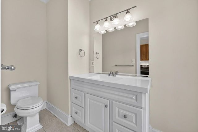 451 SENECA RD, Great Falls, VA 22066