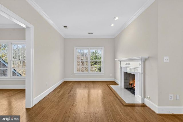 451 SENECA RD, Great Falls, VA 22066