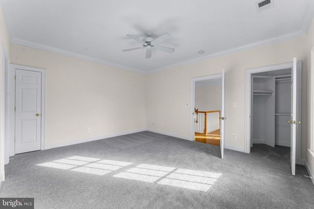 451 SENECA RD, Great Falls, VA 22066