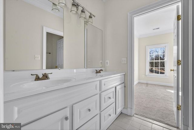 451 SENECA RD, Great Falls, VA 22066