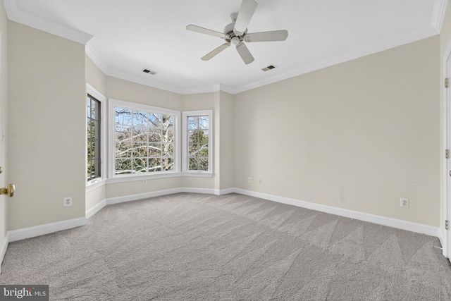 451 SENECA RD, Great Falls, VA 22066