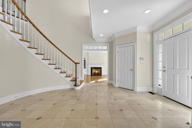 451 SENECA RD, Great Falls, VA 22066