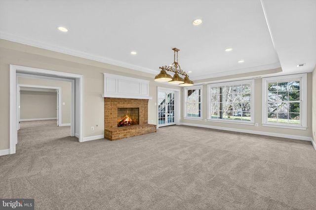 451 SENECA RD, Great Falls, VA 22066